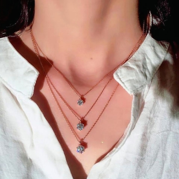 Sale CERTIFIED 2ct 100% REAL MOISSANITE 2CT 18kGP 925 NECKLACE - Picture 6 of 9